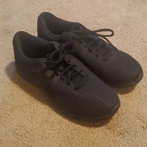 Black Nike Shoes Size 8.5